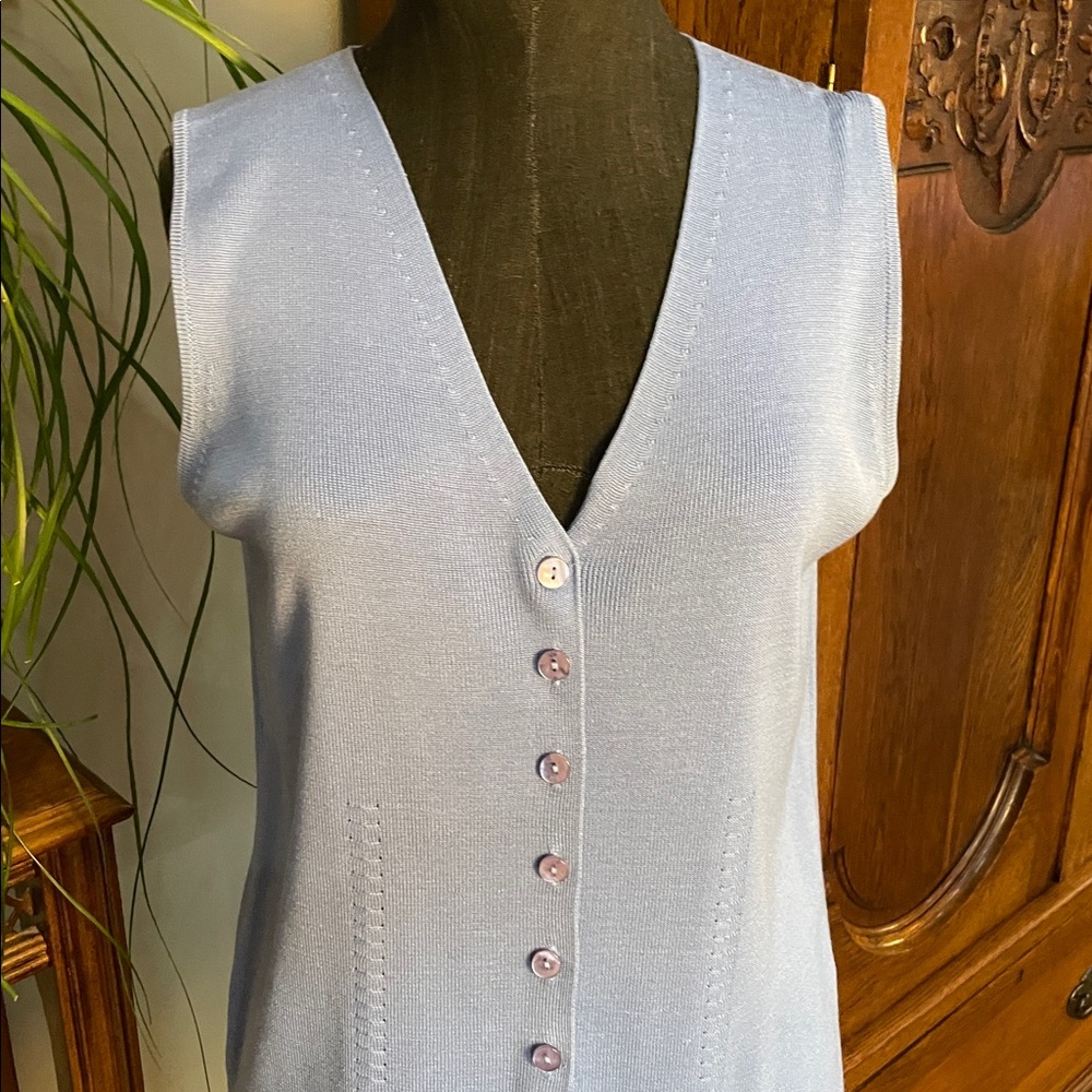 Garfield & Marks Lt. Blue 100% Silk Knit Vest